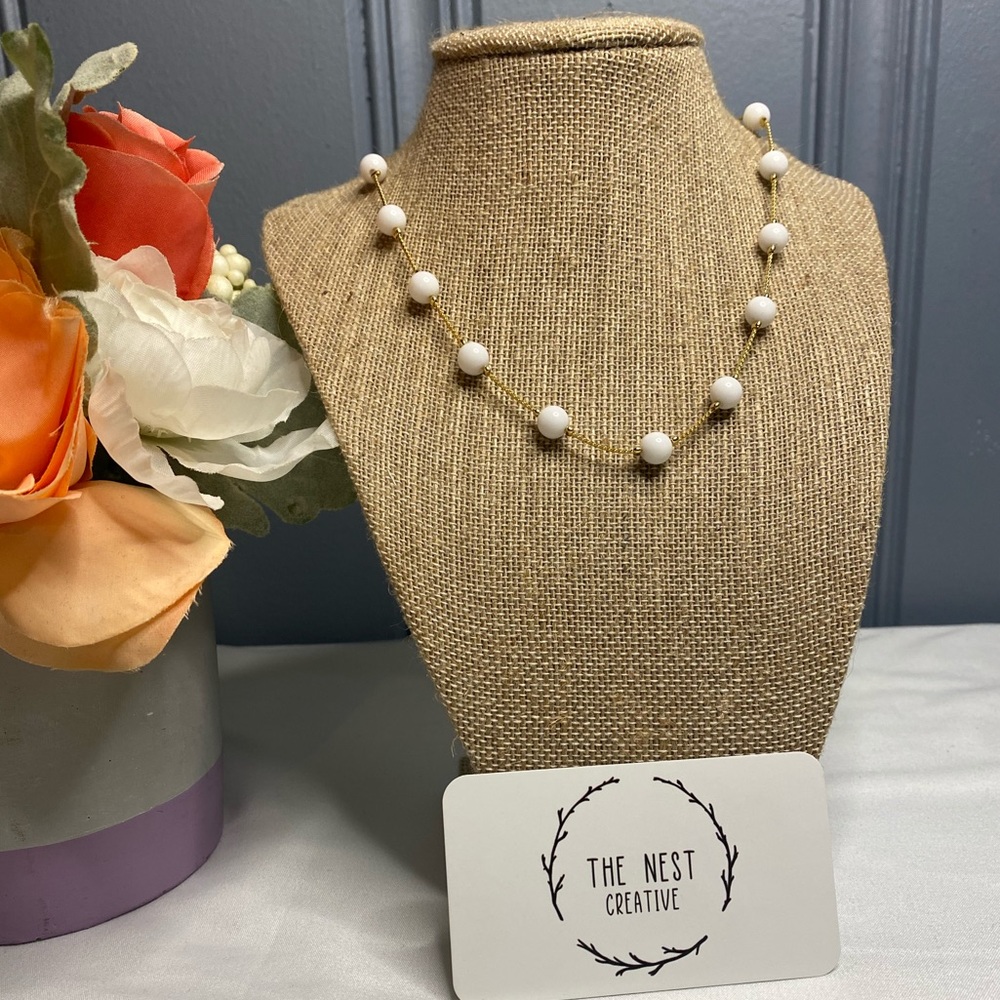 Vintage White Pearl Necklace